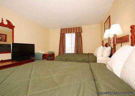 Comfort Inn Бардстаун Стая снимка